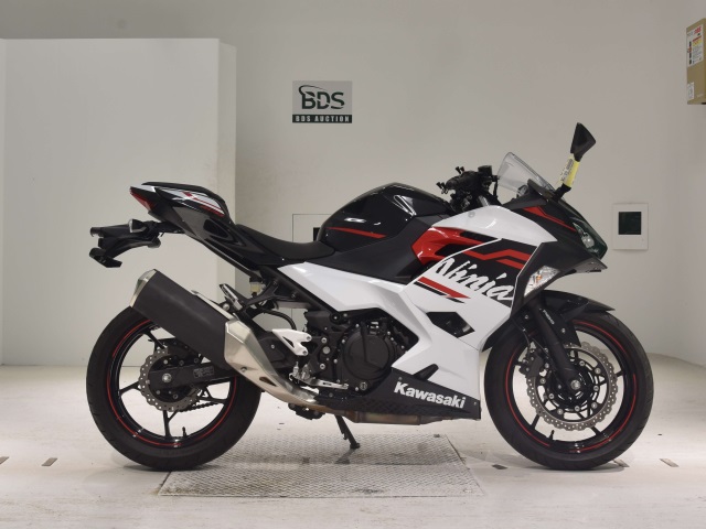 Kawasaki NINJA400 2020