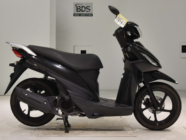 Suzuki ADDRESS V110