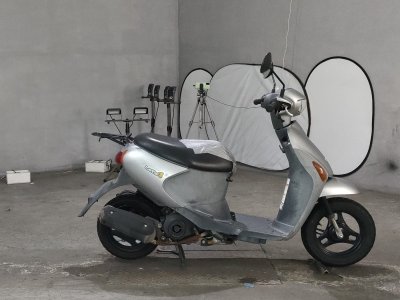 Suzuki LETS4