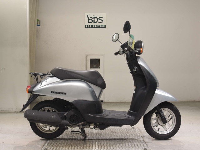 Honda TODAY 2012