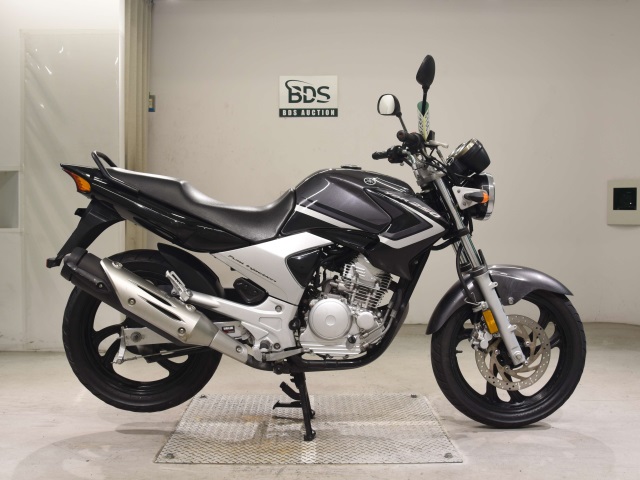 Yamaha YBR250 2011