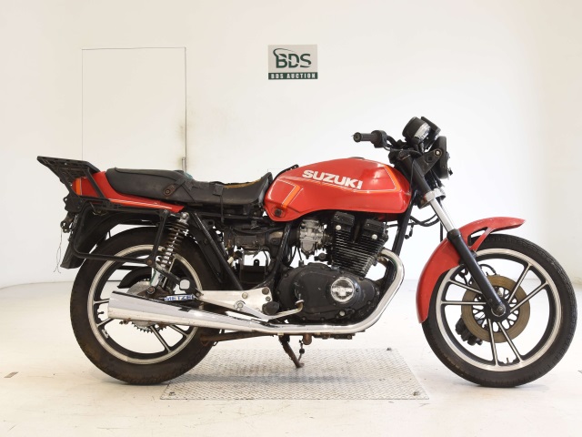 Suzuki GSX400E