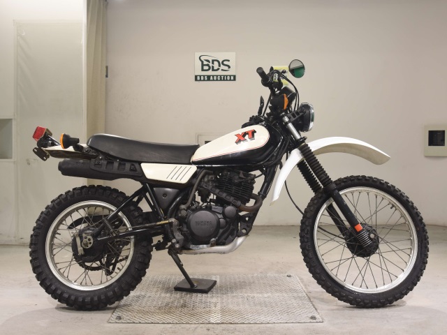 Yamaha XT250