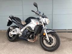 Suzuki GSR600 2006