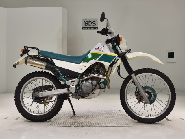 Yamaha SEROW XT225 1989