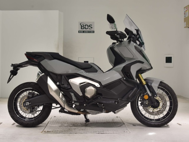 Honda X-ADV750-2 2022