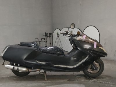 Yamaha MAGZAM 2005