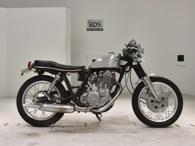 Yamaha SR400 1996