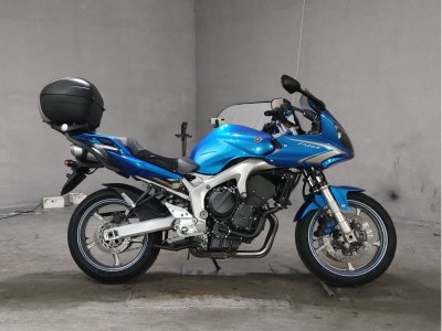 Yamaha FZ6 FAZER S2 2009
