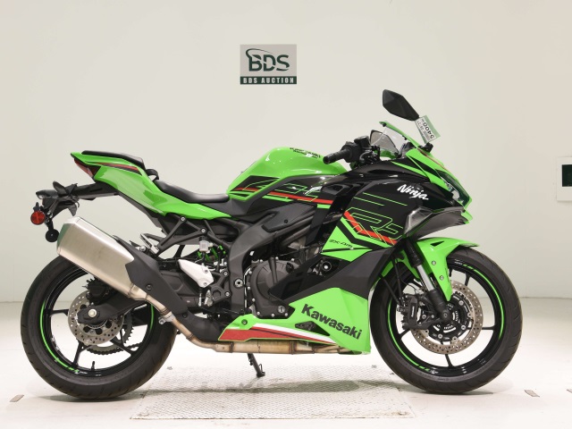 Kawasaki ZX-4RR 2023