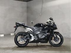 Honda CBR600RR 2011