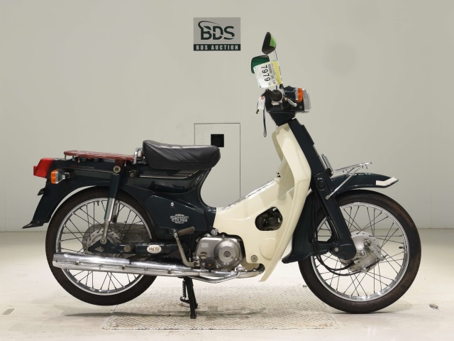 Honda C90 1999