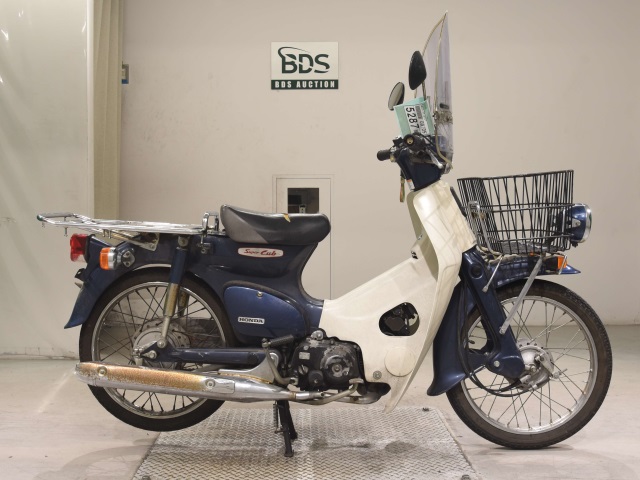 Honda C50 2008