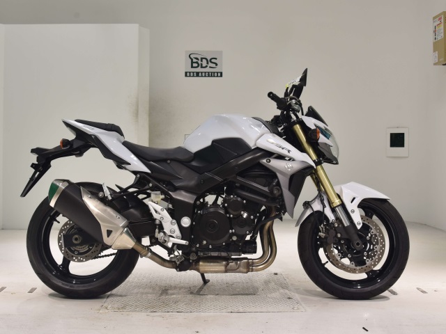 Suzuki GSR750A 2016