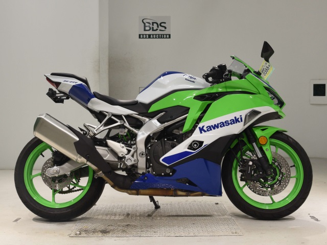 Kawasaki ZX-4RR 2024