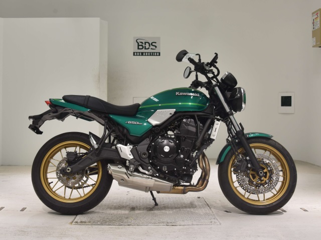 Kawasaki Z650RS 2022