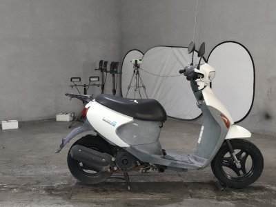 Suzuki LETS4
