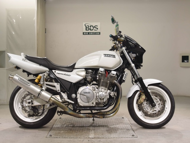 Yamaha XJR1300 1998