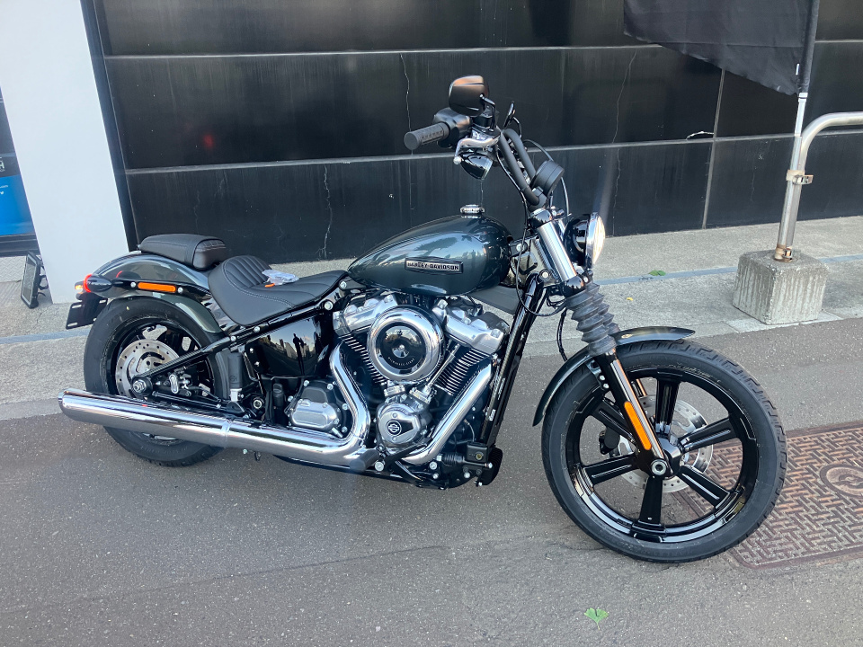 HD STREETBOB FXBB1750 2025