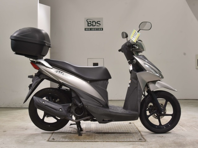 Suzuki ADDRESS V110