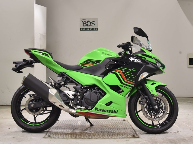 Kawasaki NINJA400 2024