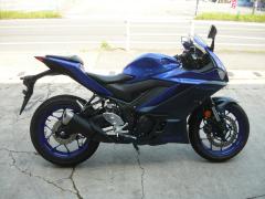 Yamaha YZF-R25 2022