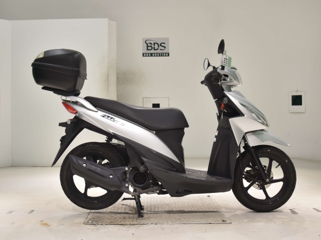 Suzuki ADDRESS V110