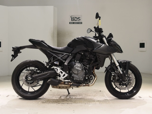 Suzuki GSX-8S 2025