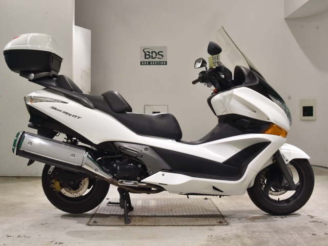 Honda SILVERWING400GTA 2012