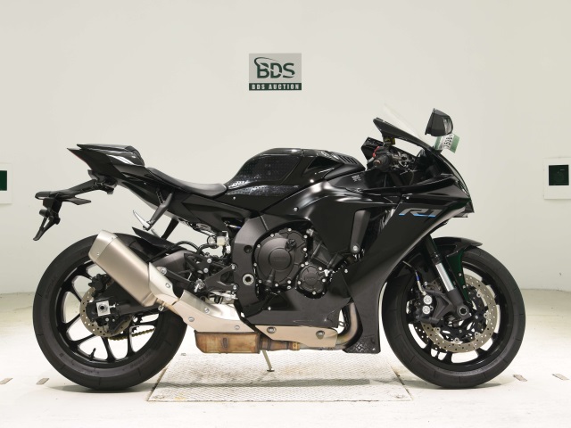 Yamaha YZF-R1 2023