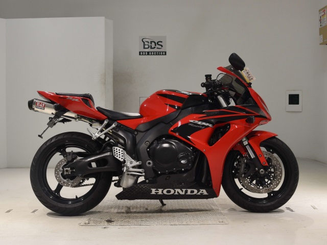Honda CBR1000RR 2008