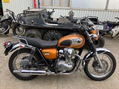 Kawasaki W800 2011