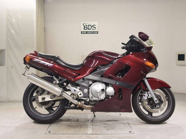Kawasaki ZZ-R400 2002