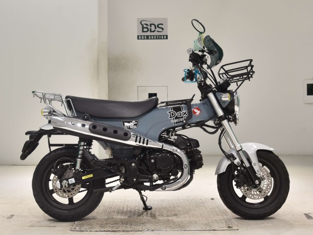 Honda DAX125 2022