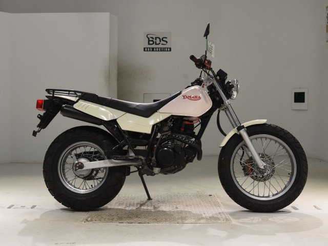 Yamaha TW200 2001