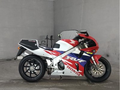 Honda RVF750 1995