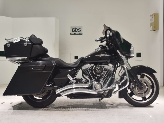 HD SREET GLIDE FLHX1580 2010