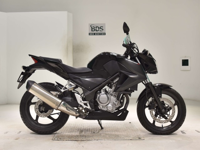 Honda CB250F 2016