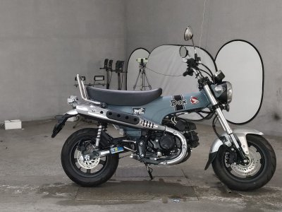 Honda DAX125 2022