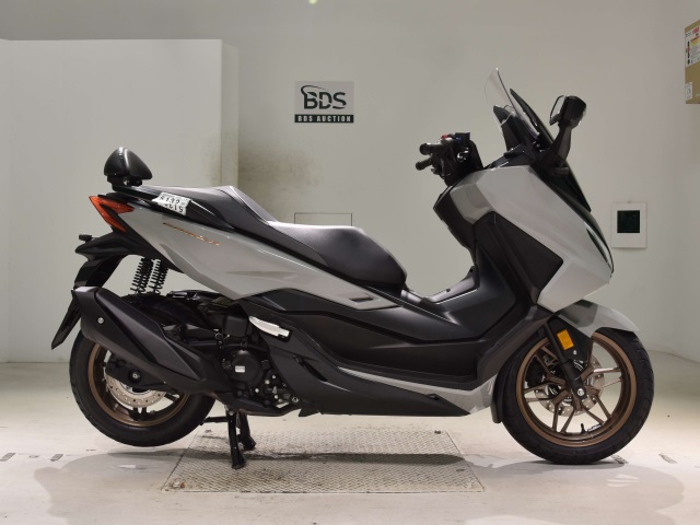 Honda FORZA 2023