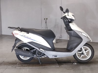 Suzuki ADDRESS V125