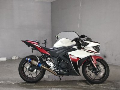 Yamaha YZF-R25 2016