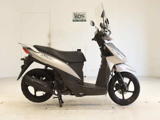 Suzuki ADDRESS V110