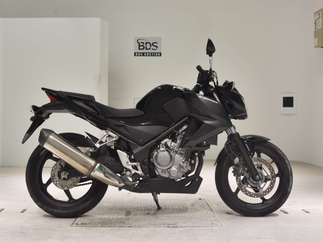 Honda CB250F 2016
