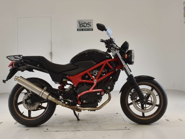 Honda VTR250 2015