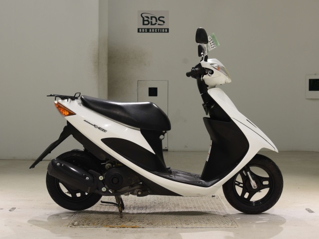 Suzuki ADDRESS V50