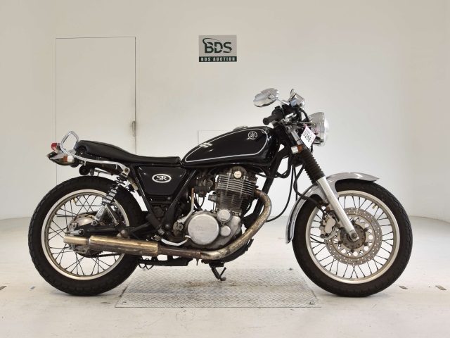 Yamaha SR400 2004