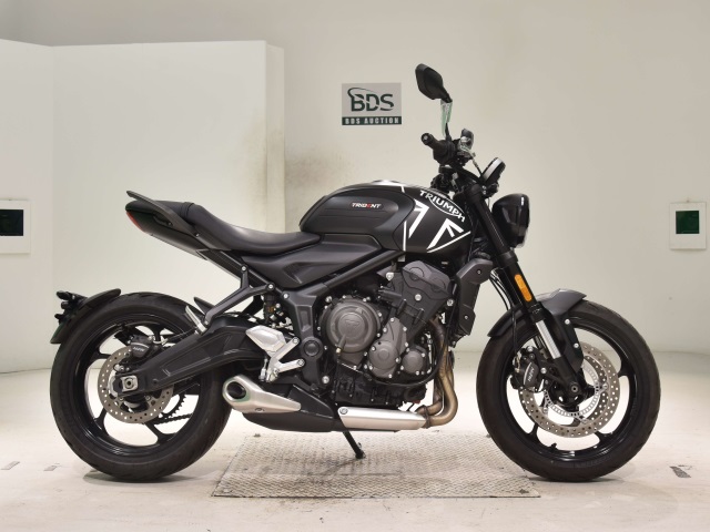 Triumph TRIDENT660 2022
