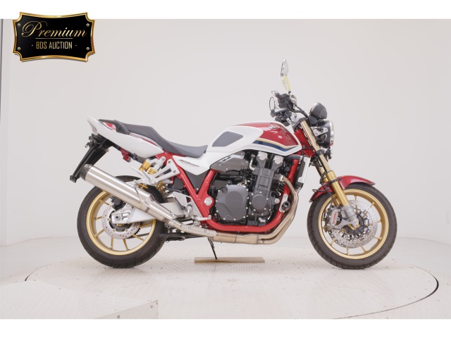 Honda CB1300SF 2024