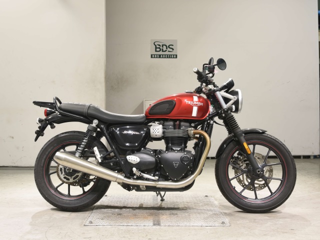 Triumph STREET TWIN 2018